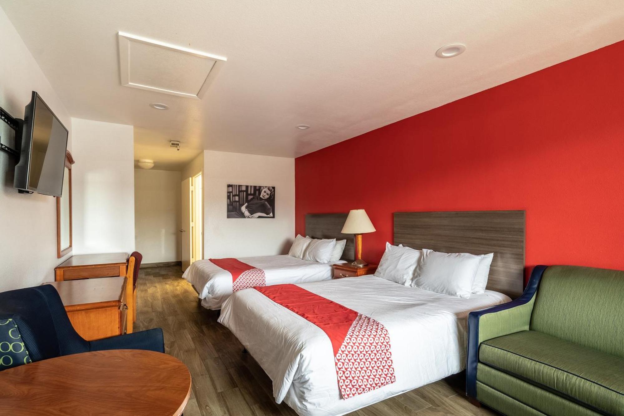 Oyo Hotel San Antonio Near At&T Center Экстерьер фото